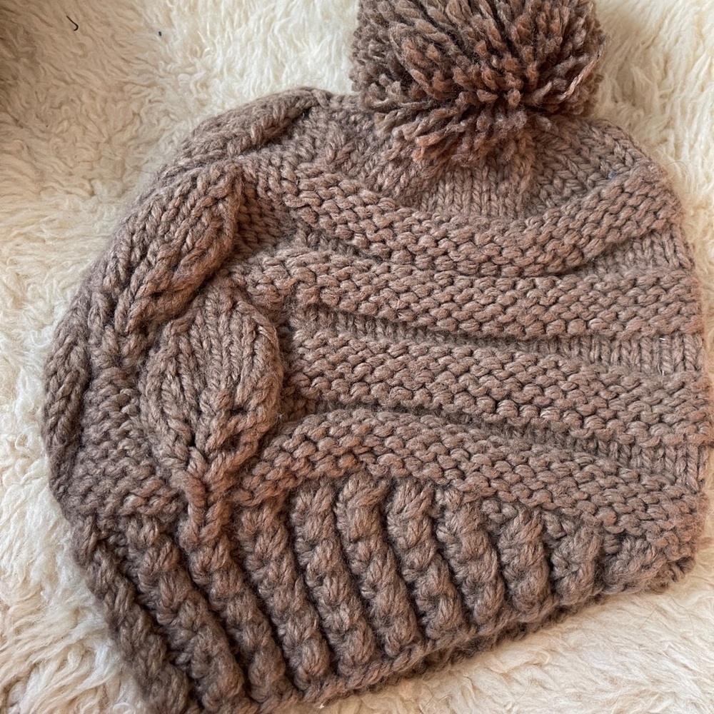 Pom Pom Beanie